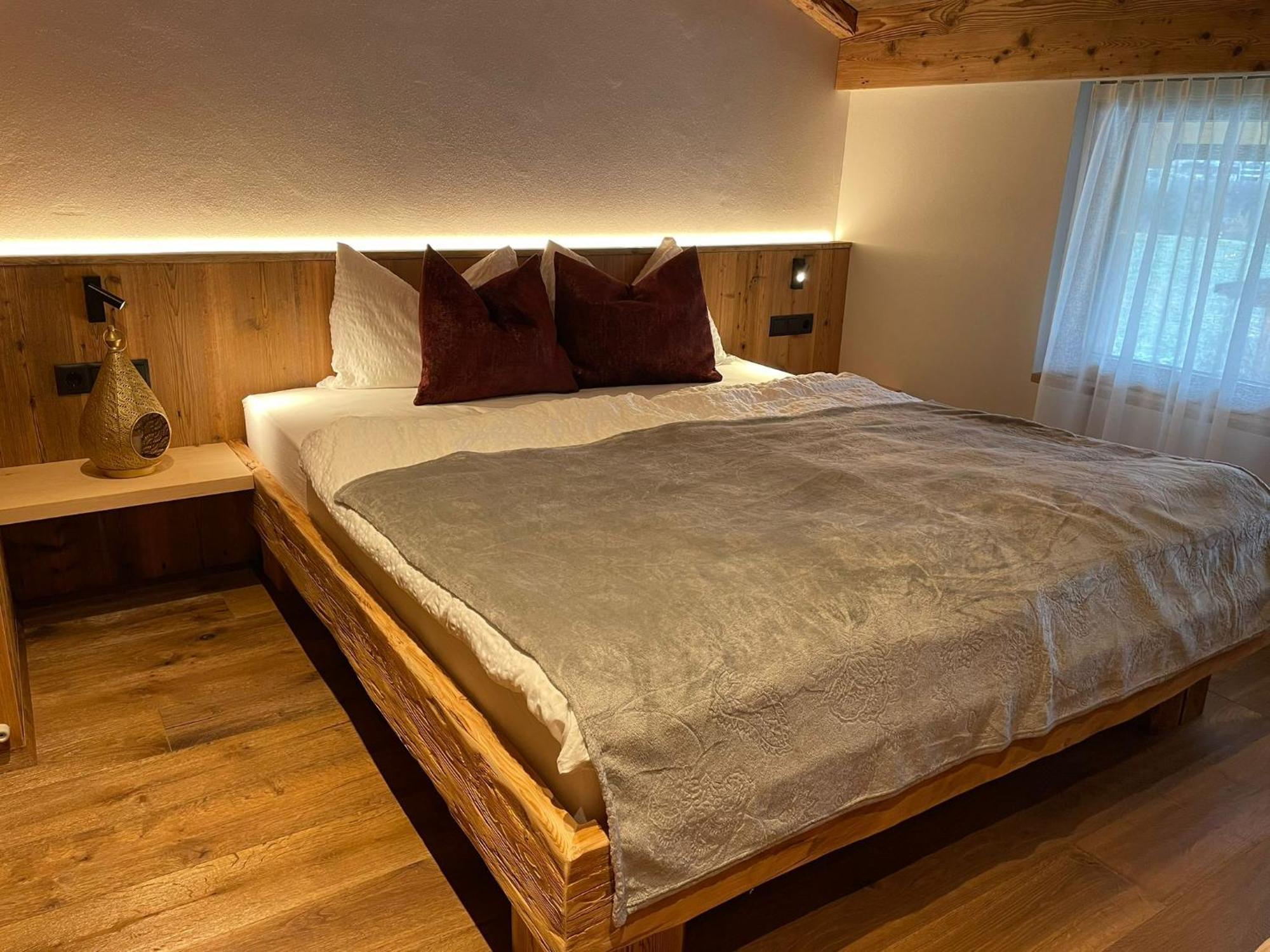 App - Chalet Unterhoelzlhof Olang Buitenkant foto